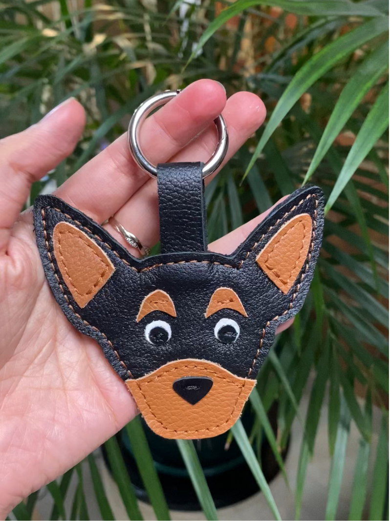 Llavero Pinscher