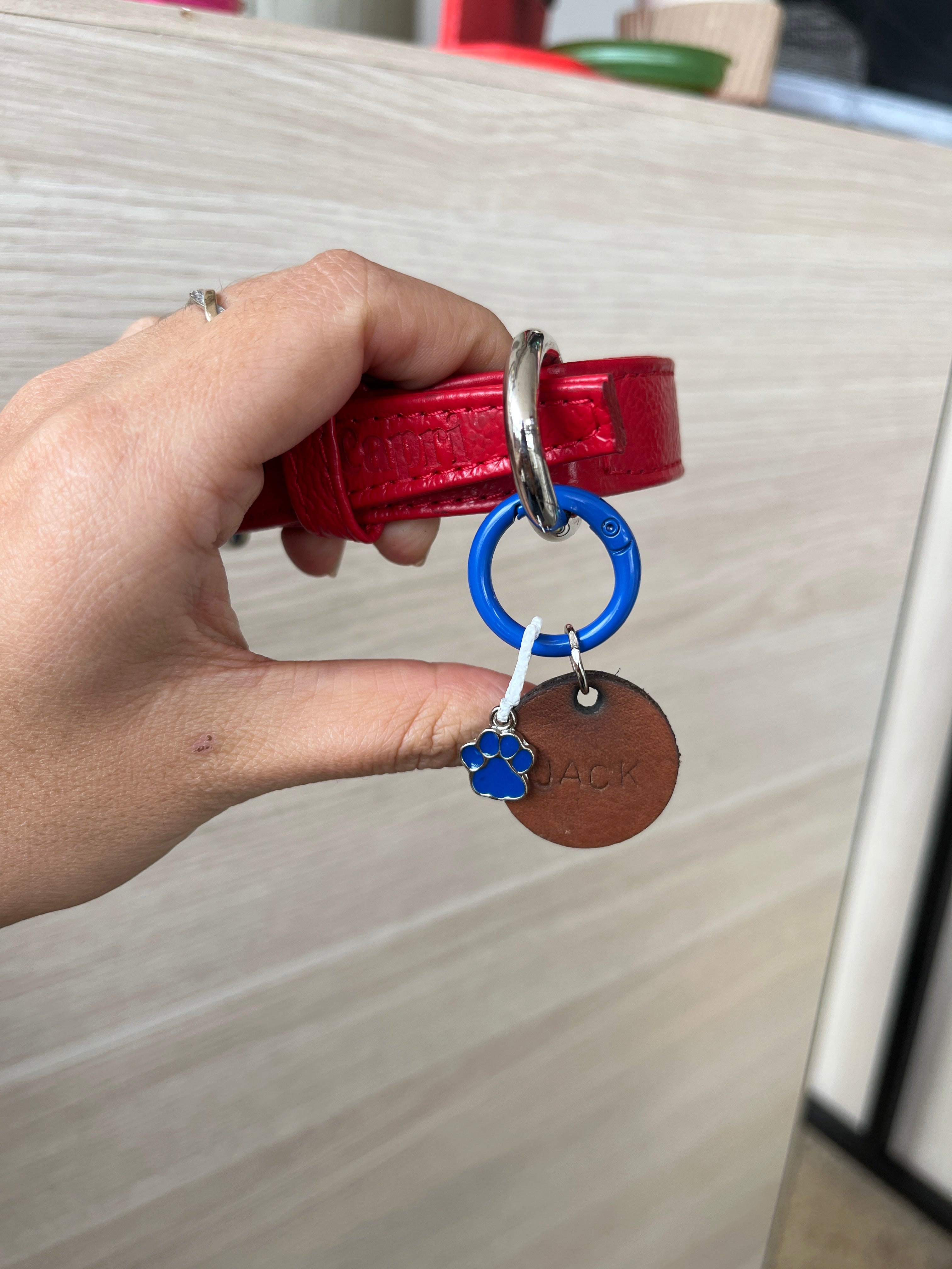 Silent ID tag