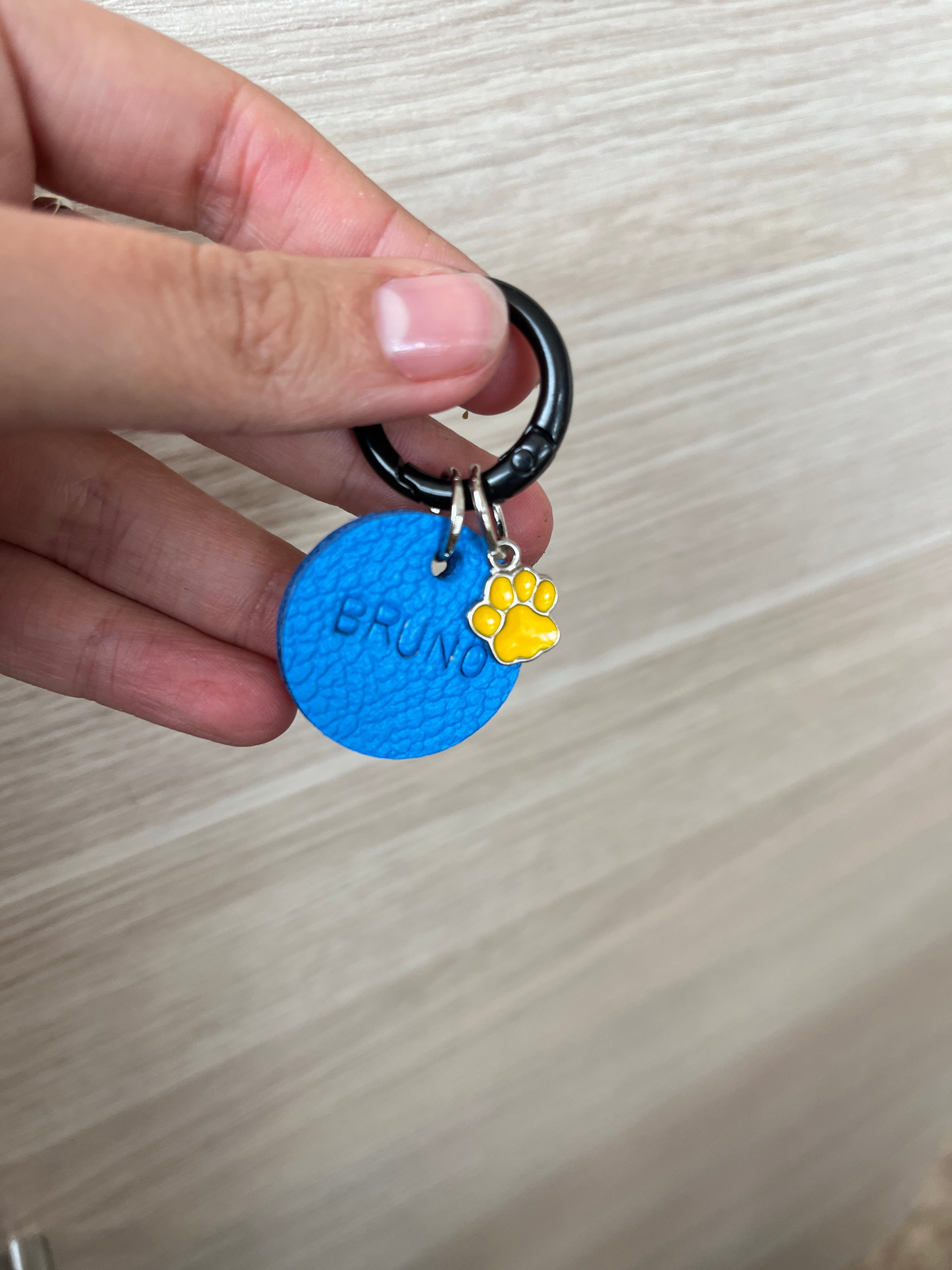 Silent ID tag