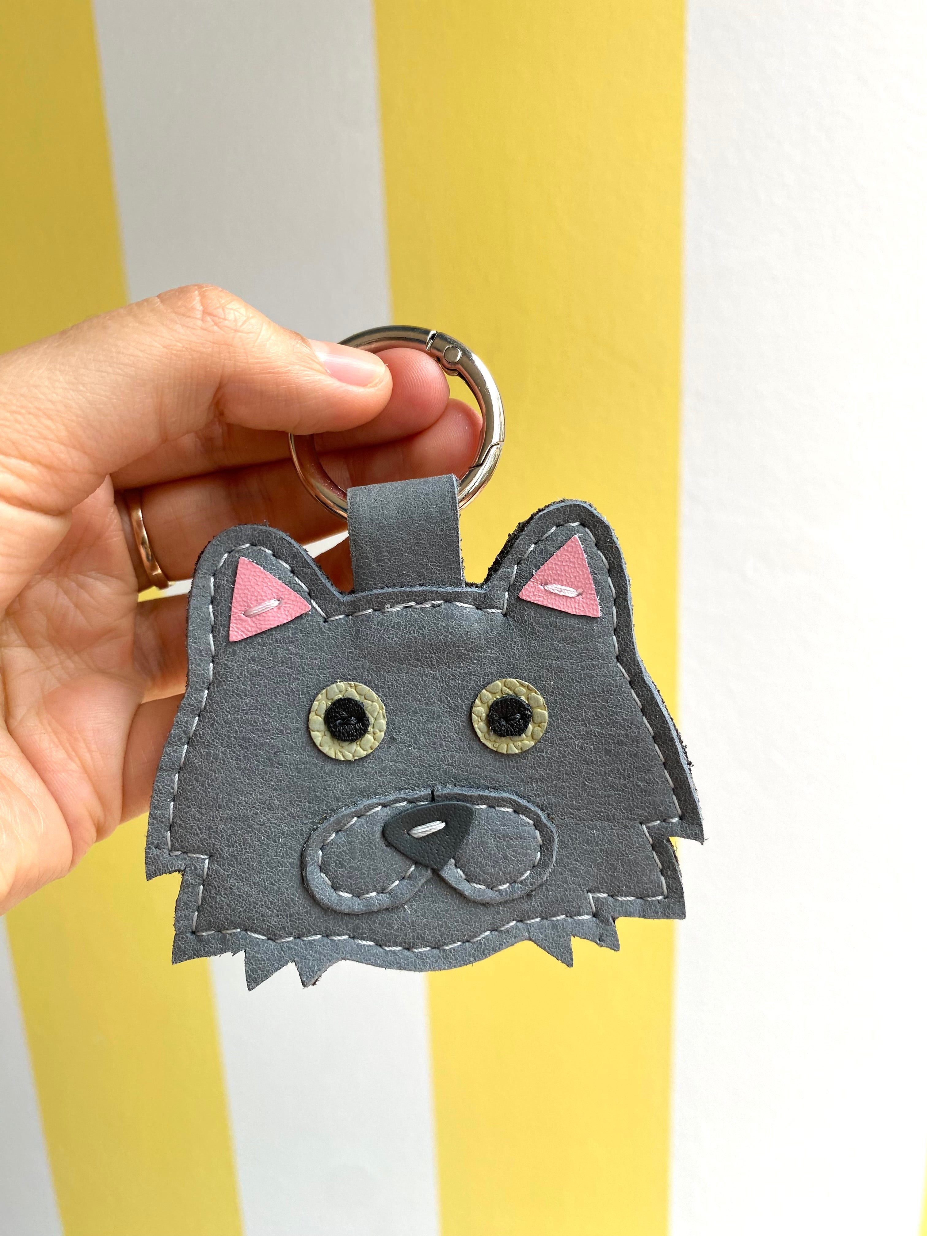 Long-haired Cat Keychain