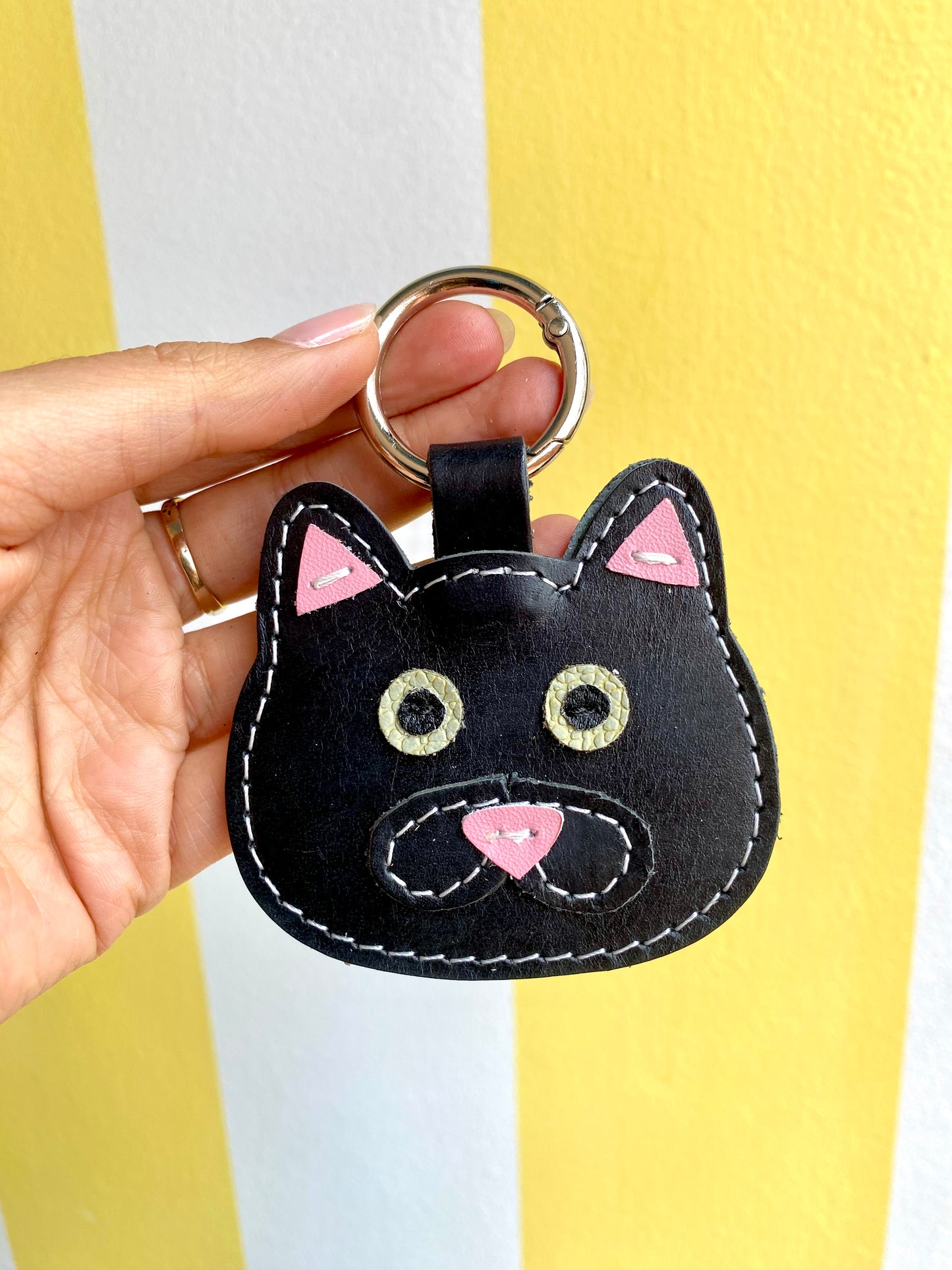 Llavero Gato unicolor PELO CORTO